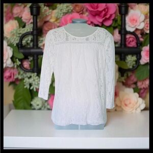 Eve & Maddie Lace Peasant Blouse keyhole back Puff Shoulder Angel
